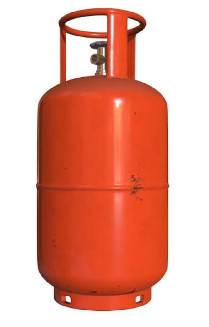 हिंदी समाचार | गैस के नाम पर अधिक पैसा वसूली...