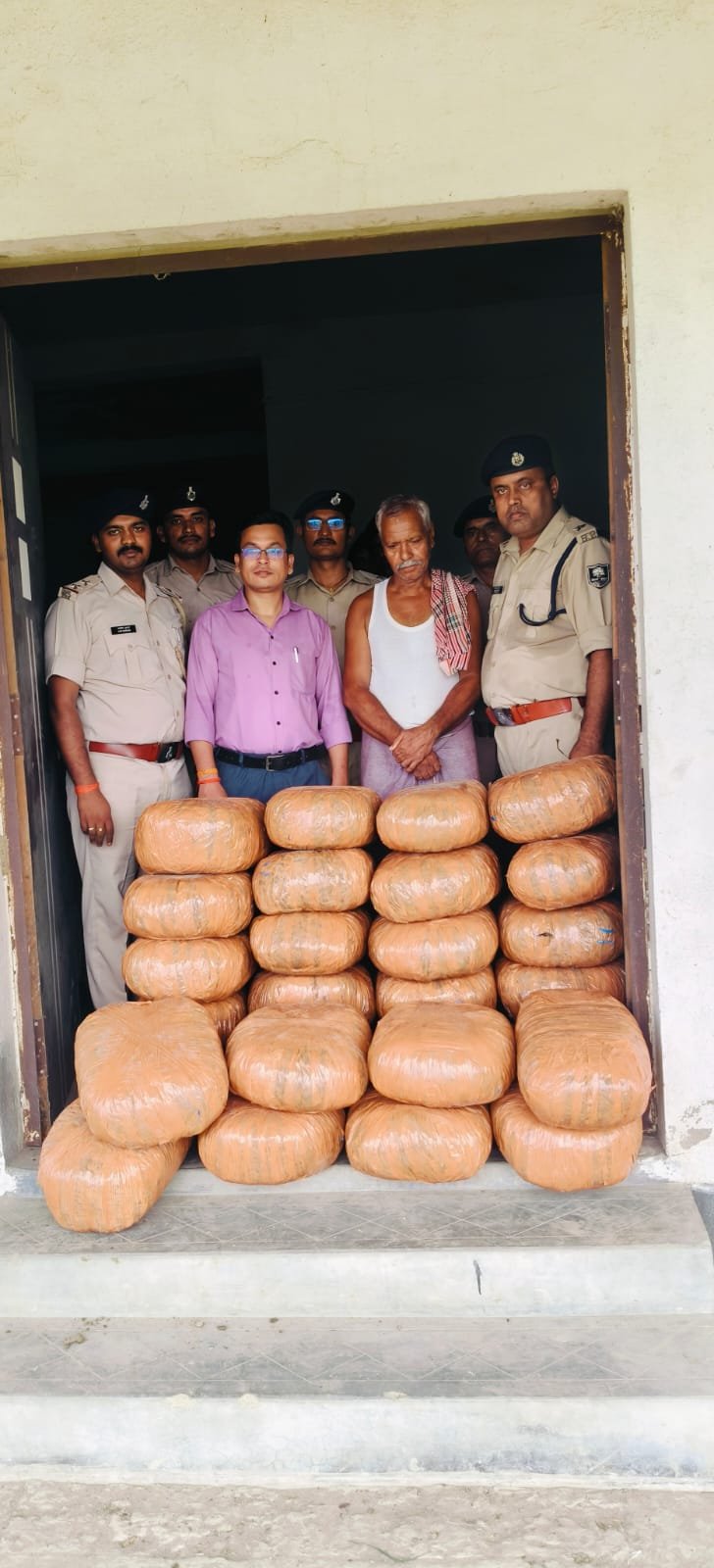 हिंदी समाचार |दुर्गावती पुलिस की कार्रवाई...