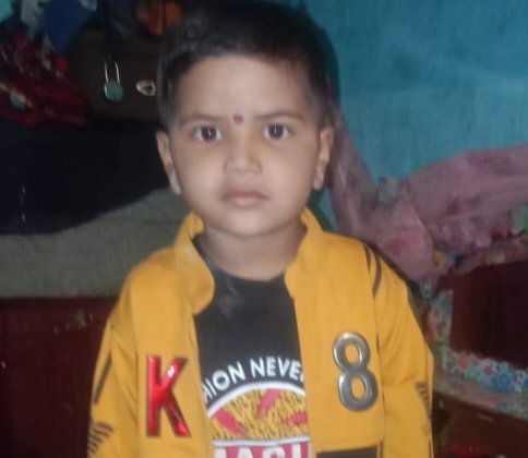 हिंदी समाचार | परसौनी तैयब से 8 वर्षीय बालक...