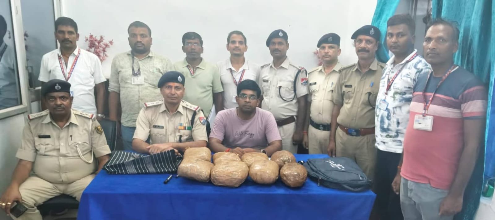 हिंदी समाचार | डेहरी ऑन सोन में RPF की बड़ी...