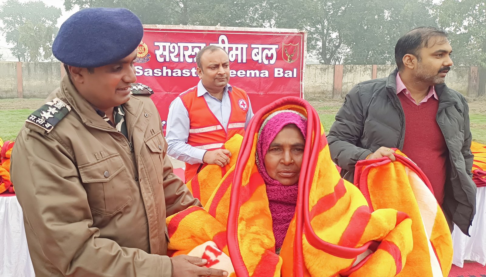 हिंदी समाचार |सशस्त्र सीमा बल द्वारा भिनगा...