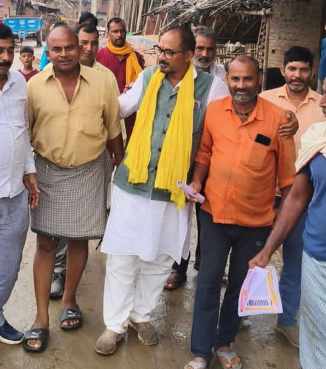 हिंदी समाचार | उद्योग और शिक्षा विहीन...