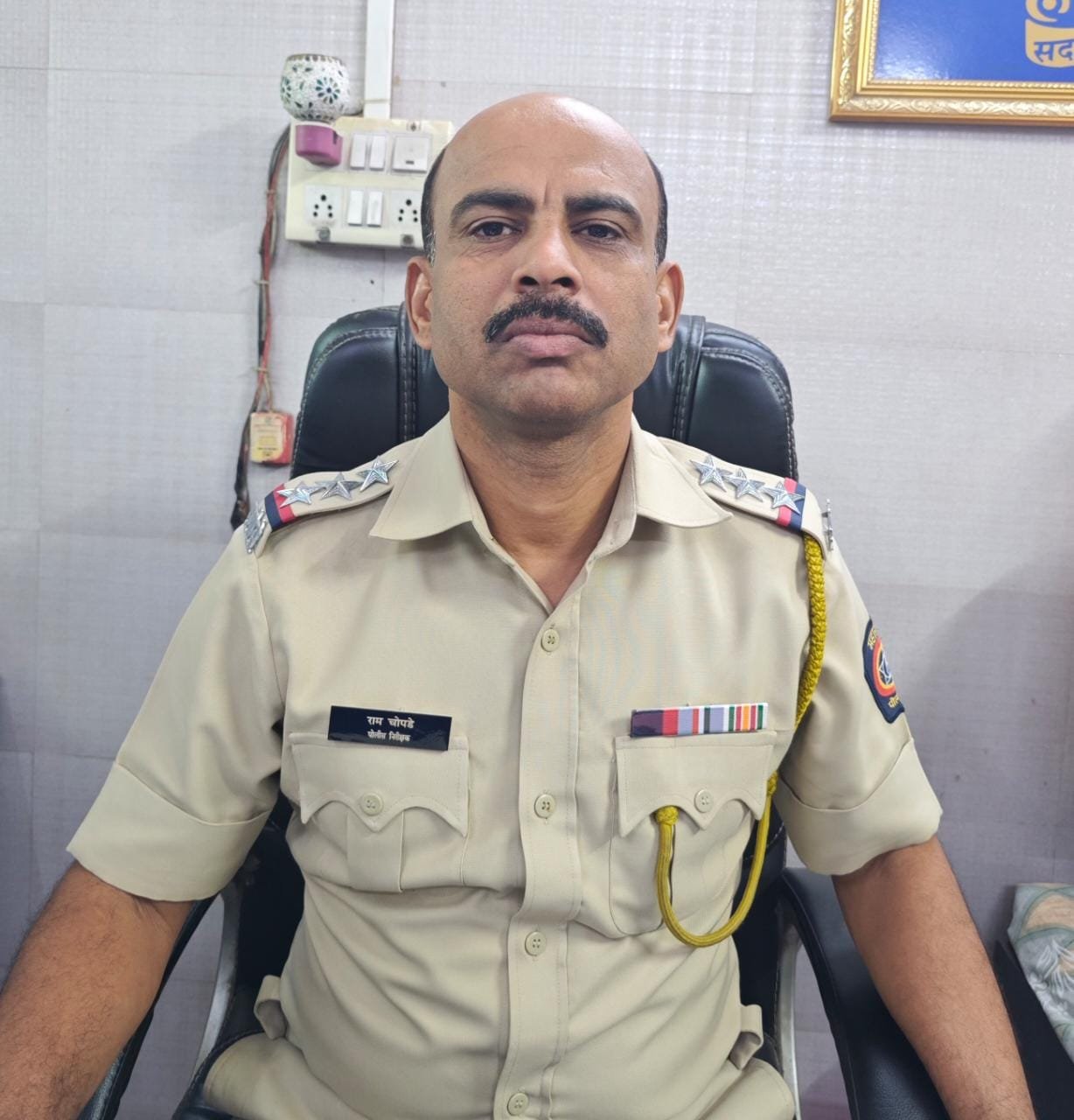 हिंदी समाचार |मानपाडा पुलिस स्टेशन के पुलिस...