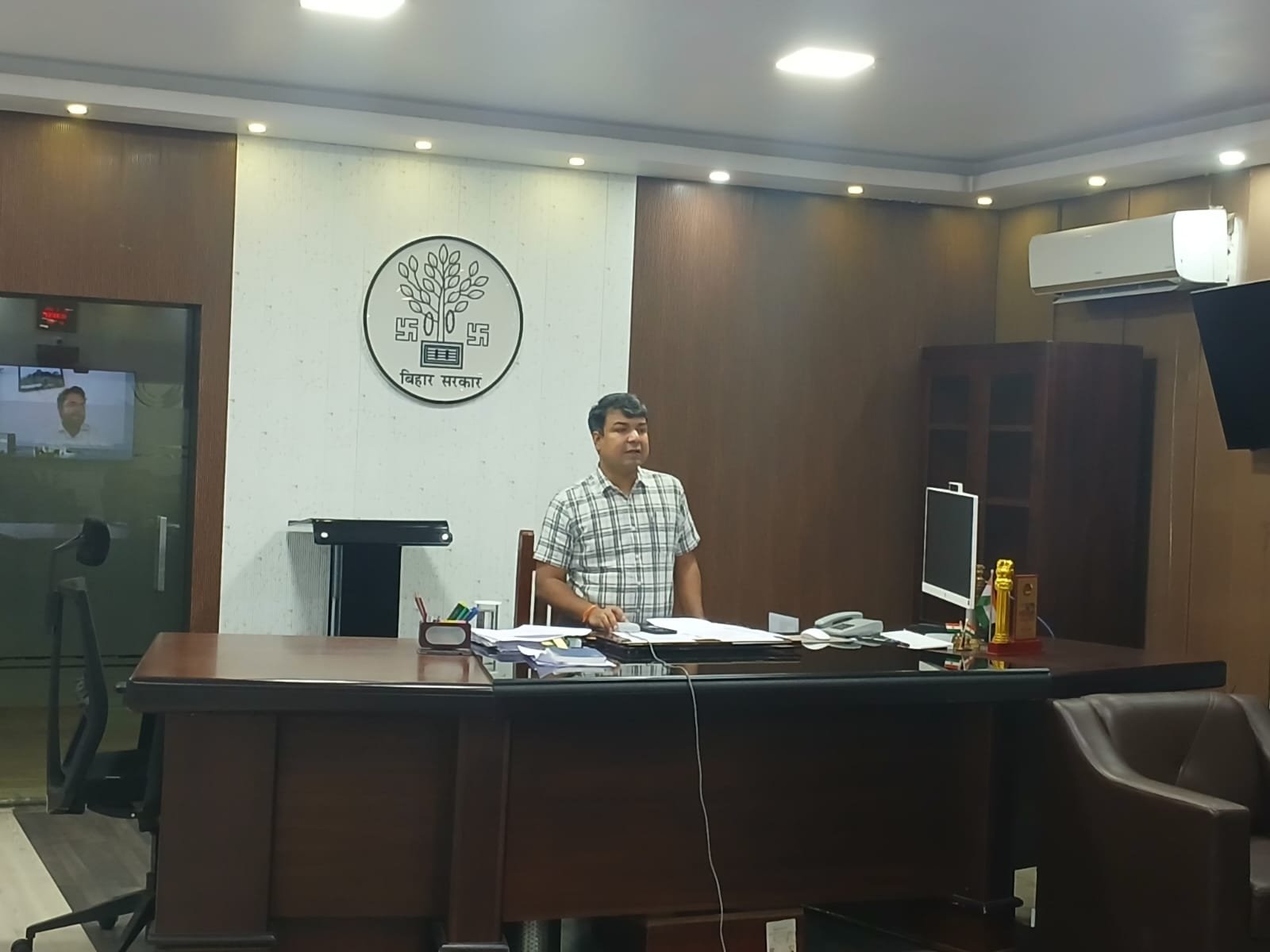 हिंदी समाचार | डीएम ने 'पंचायत विकास दिवस' के...