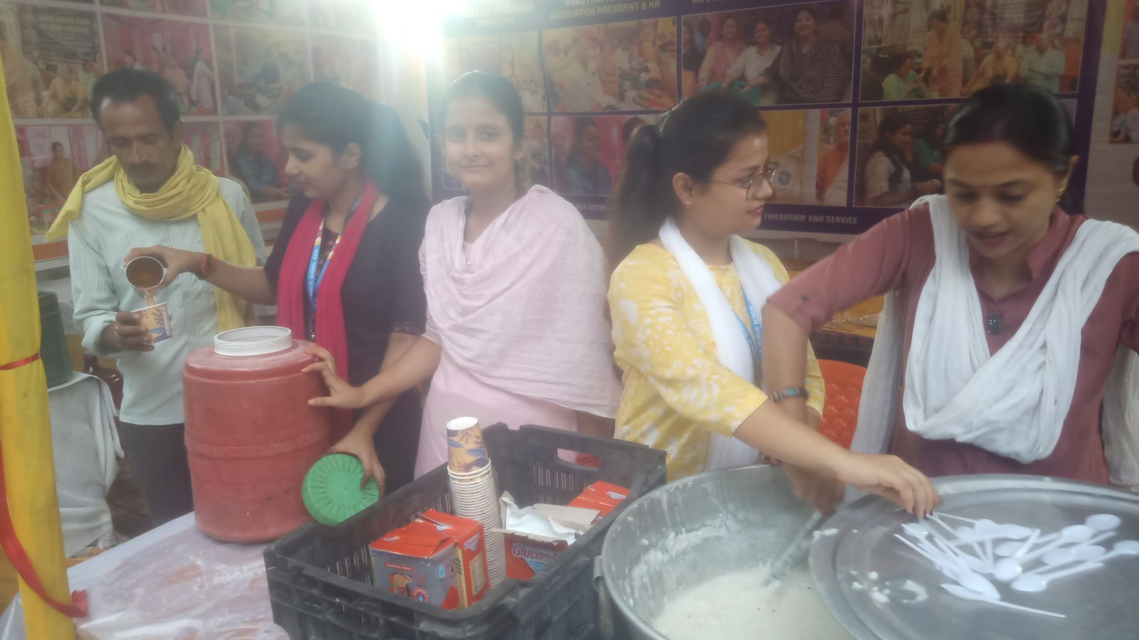 हिंदी समाचार | पितृपक्ष में निःशुल्क सेवा...