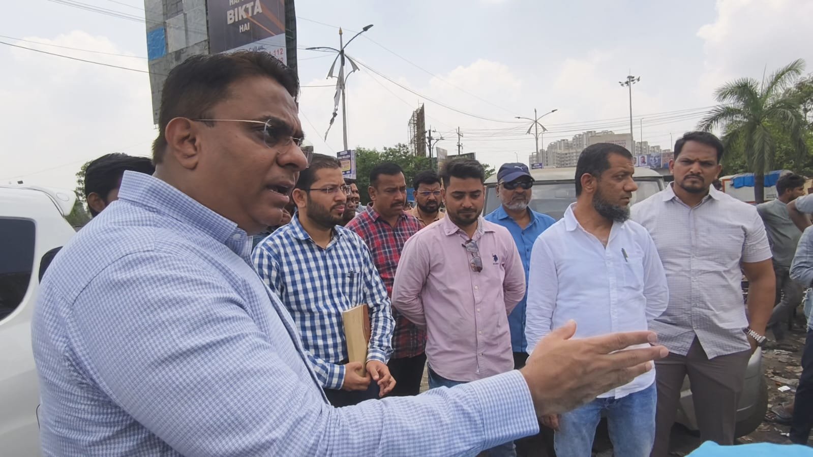 हिंदी समाचार |विधायक के बाद अब सांसद का दौरा,...