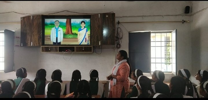 हिंदी समाचार |स्कूली बच्चियों ने एमडीए को...
