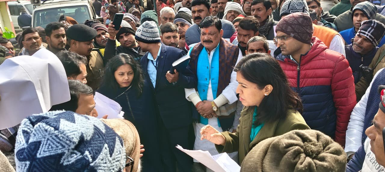 हिंदी समाचार | डीएम ने करगहर प्रखंड का...