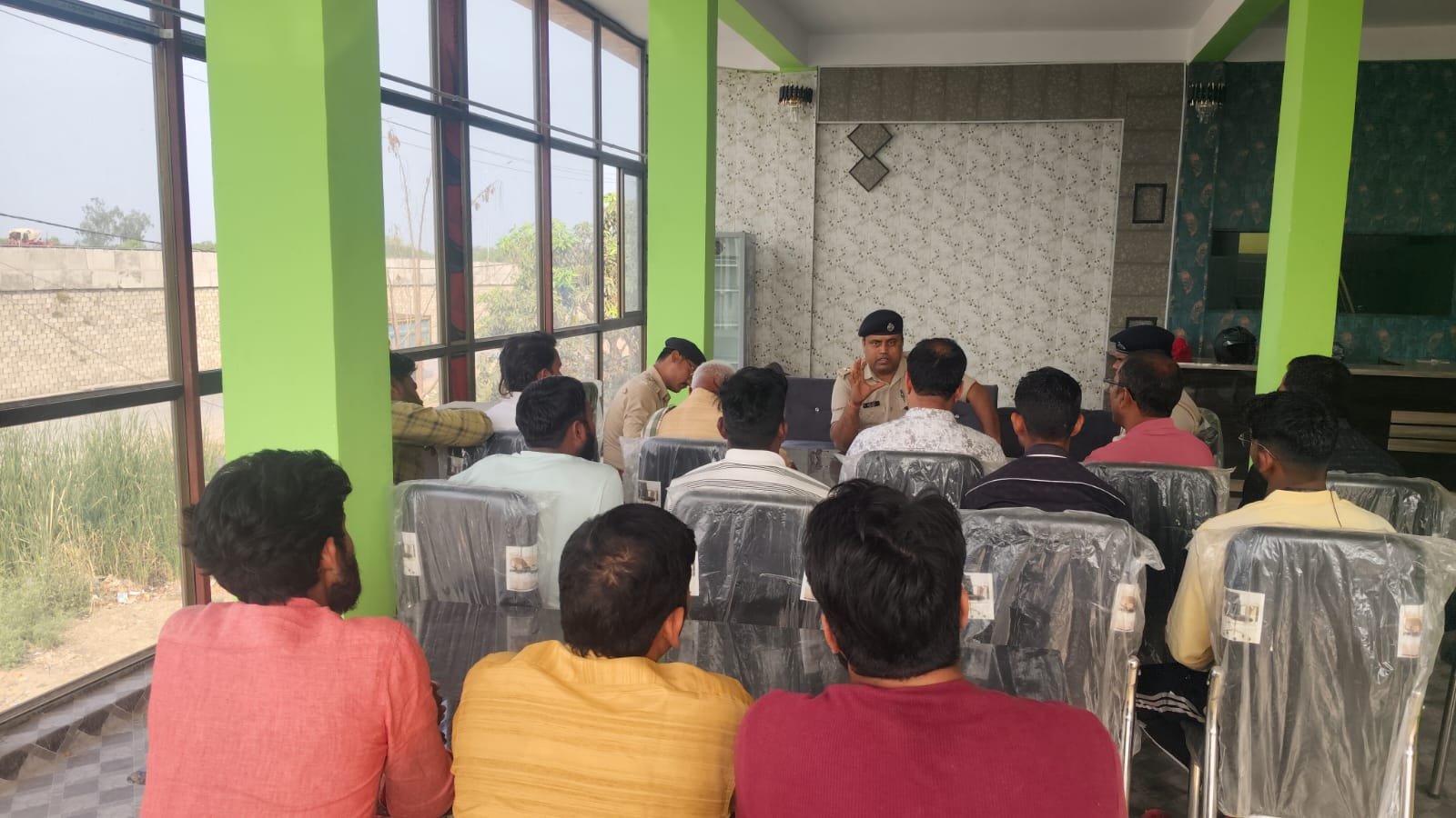 हिंदी समाचार | दुर्गावती थाना प्रभारी गिरीश...