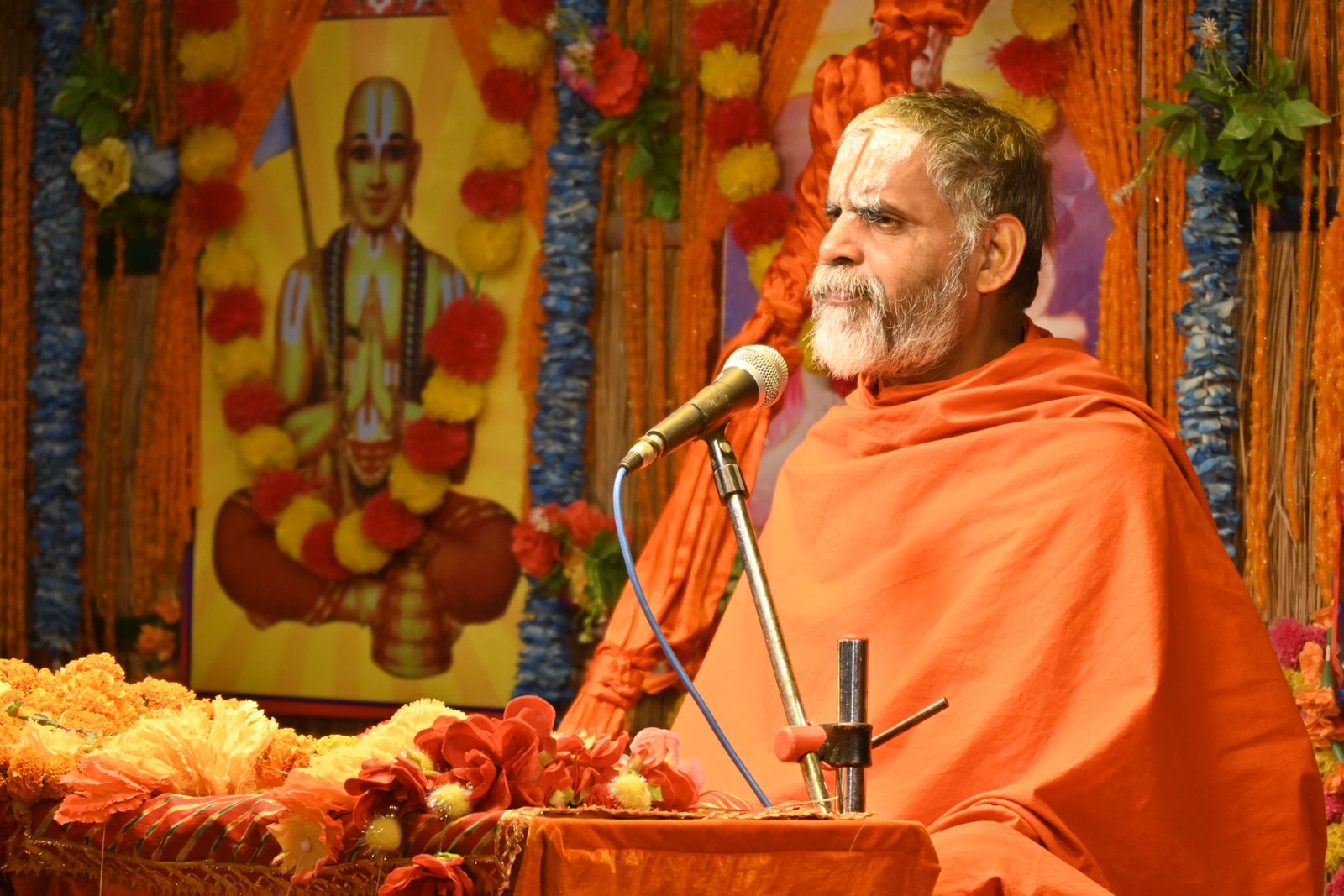 हिंदी समाचार | मानव योनि दुर्लभ है इससे...