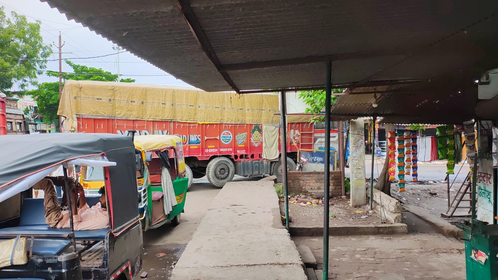 हिंदी समाचार | तिलौथू थाना चौक पर फिर बिगड़ी...