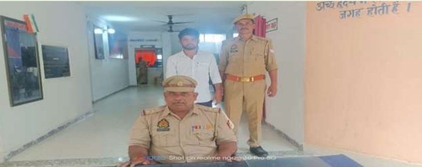 हिंदी समाचार |वांछित अभियुक्त चढ़ा बरसठी...