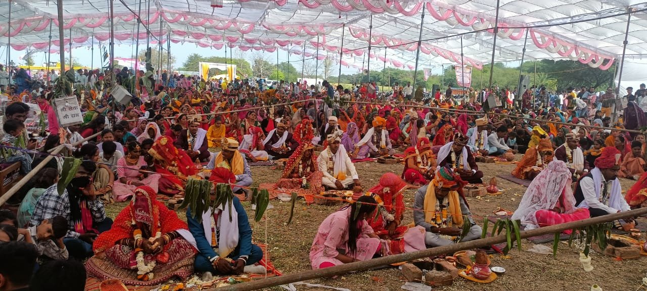 हिंदी समाचार |रुद्रेश्वर धाम में निशुल्क...