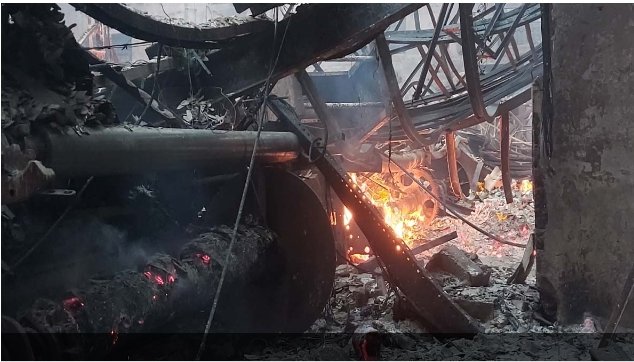 हिंदी समाचार |पावरलूम कारखाने में भीषण आग