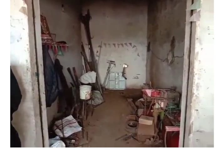 हिंदी समाचार |दुकान का ताला तोड़कर जनरेटर...