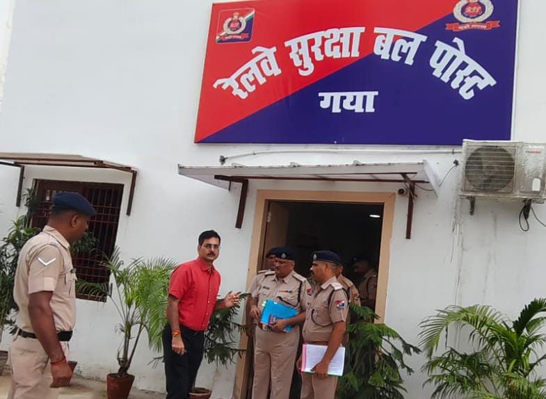 हिंदी समाचार | पितृपक्ष मेला को लेकर आरपीएफ...